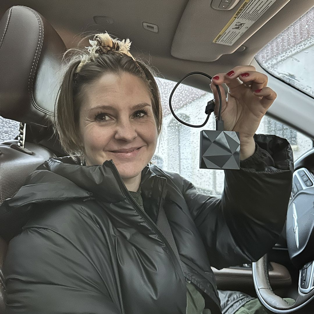 Carcast - CarPlay adapter